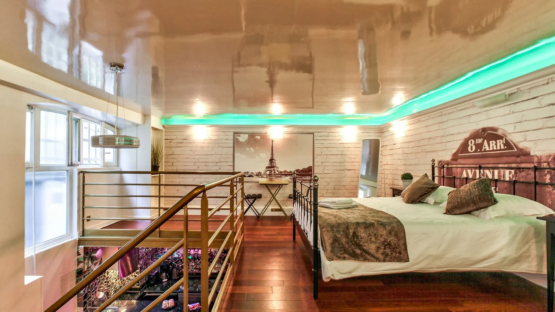 09 - Luxury Loft Champs-elysees דירה
